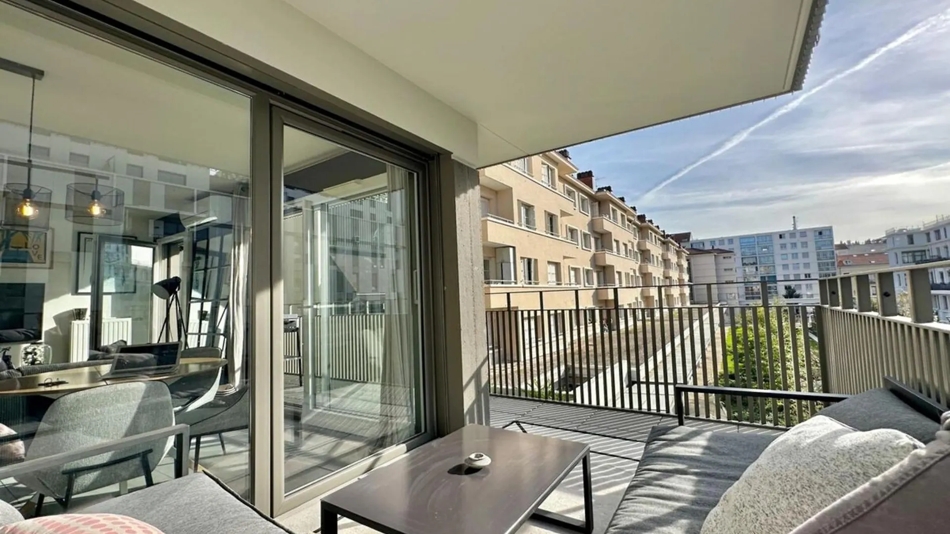 Apartment Superbe Appartement Climatise Lyon